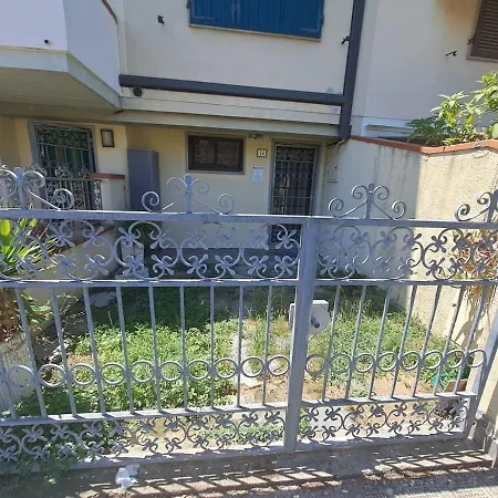 Apartment Il Giglio Viareggio